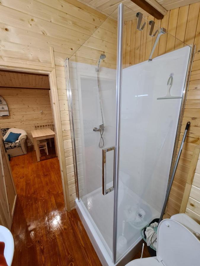 Siedlisko Nr 4A Nad Jeziorem Skarlinskim, Jezioro, Mazury, Domki Letniskowe Kurzetnik Exterior photo